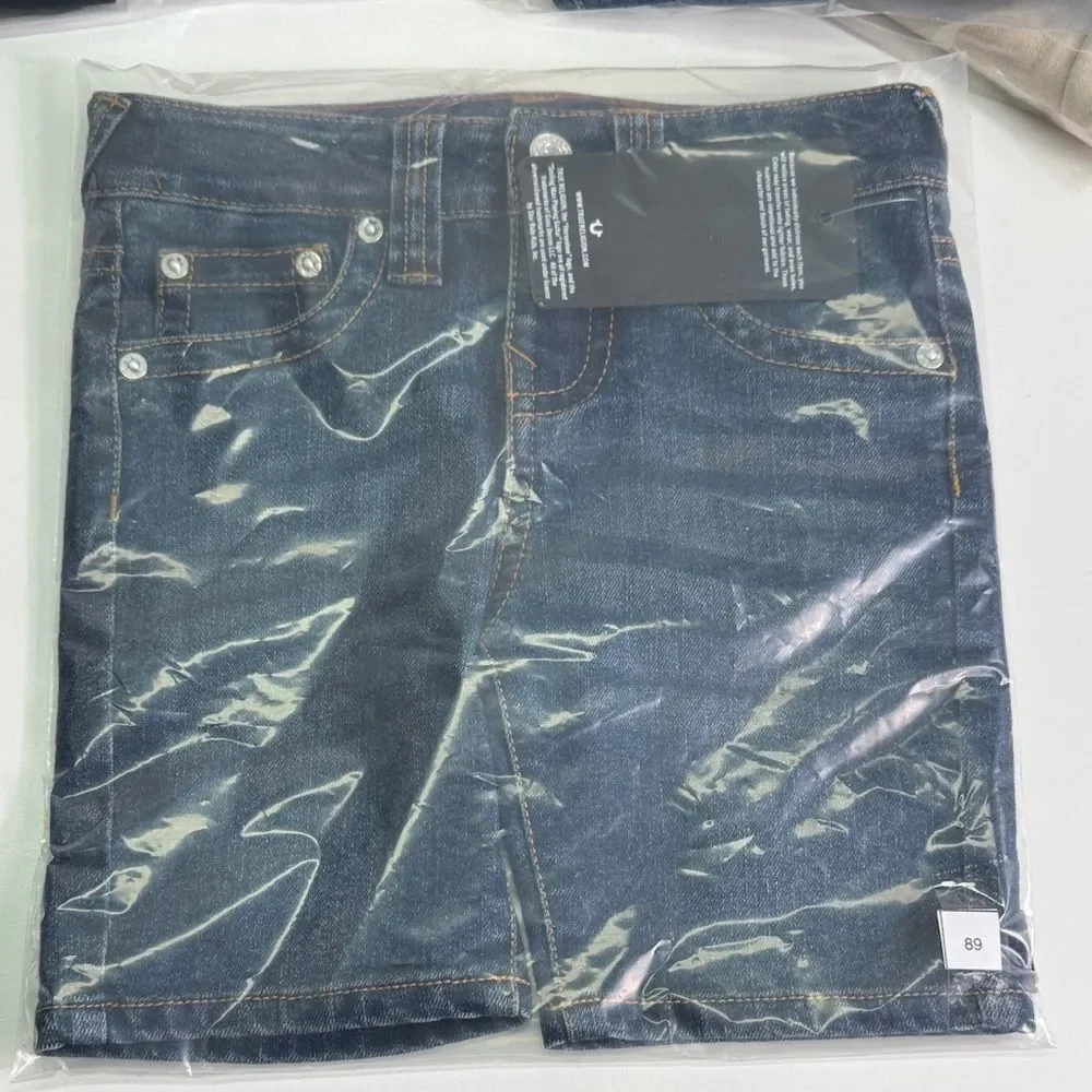True Religion Boys Dark Blue Denim Shorts kids boys Sz 3T NWT